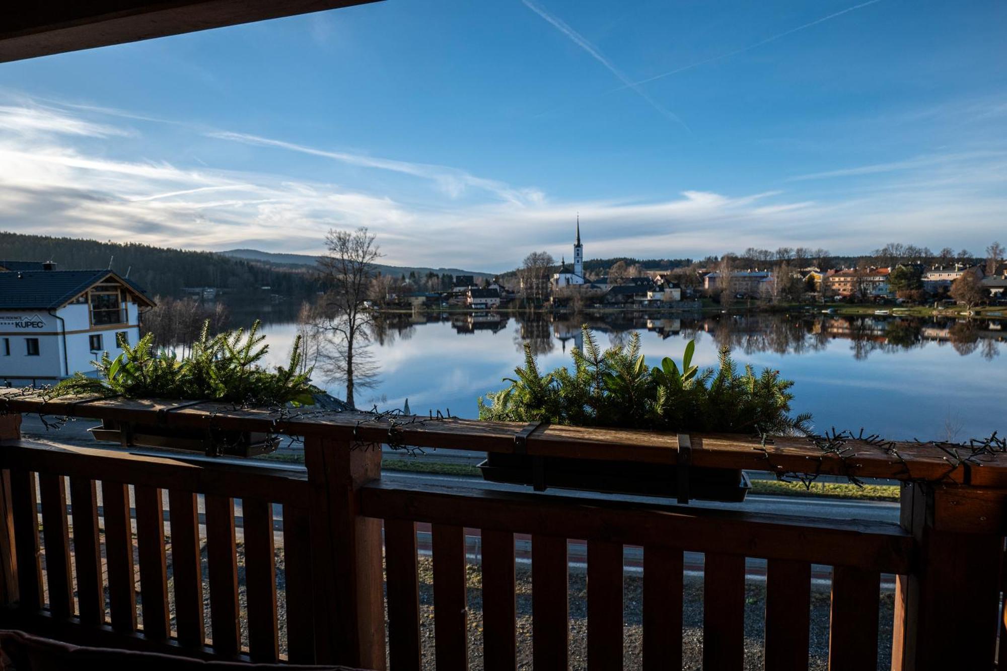Leyla Hotel Frymburk nad Vltavou