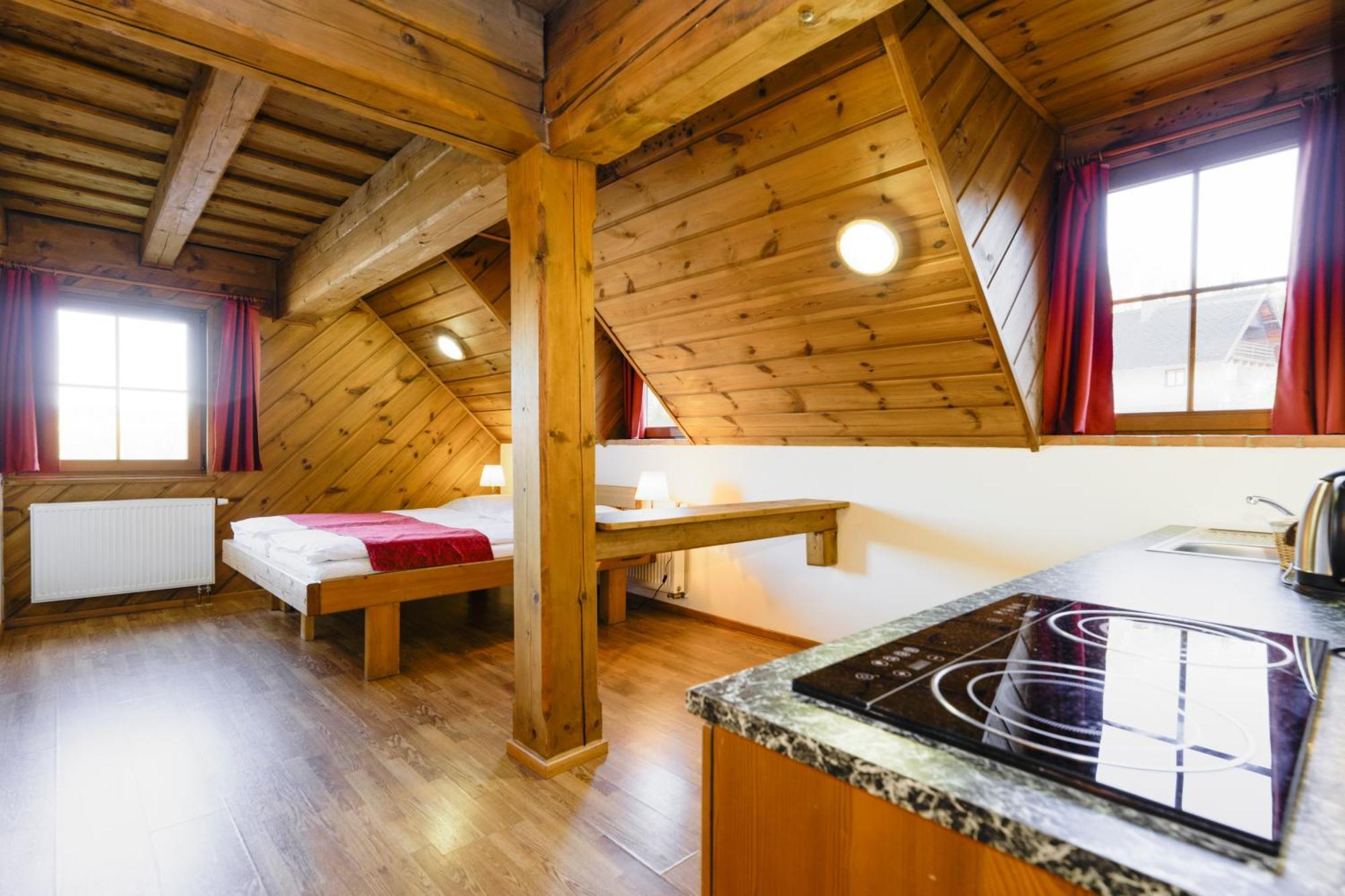 Leyla Hotel 3*