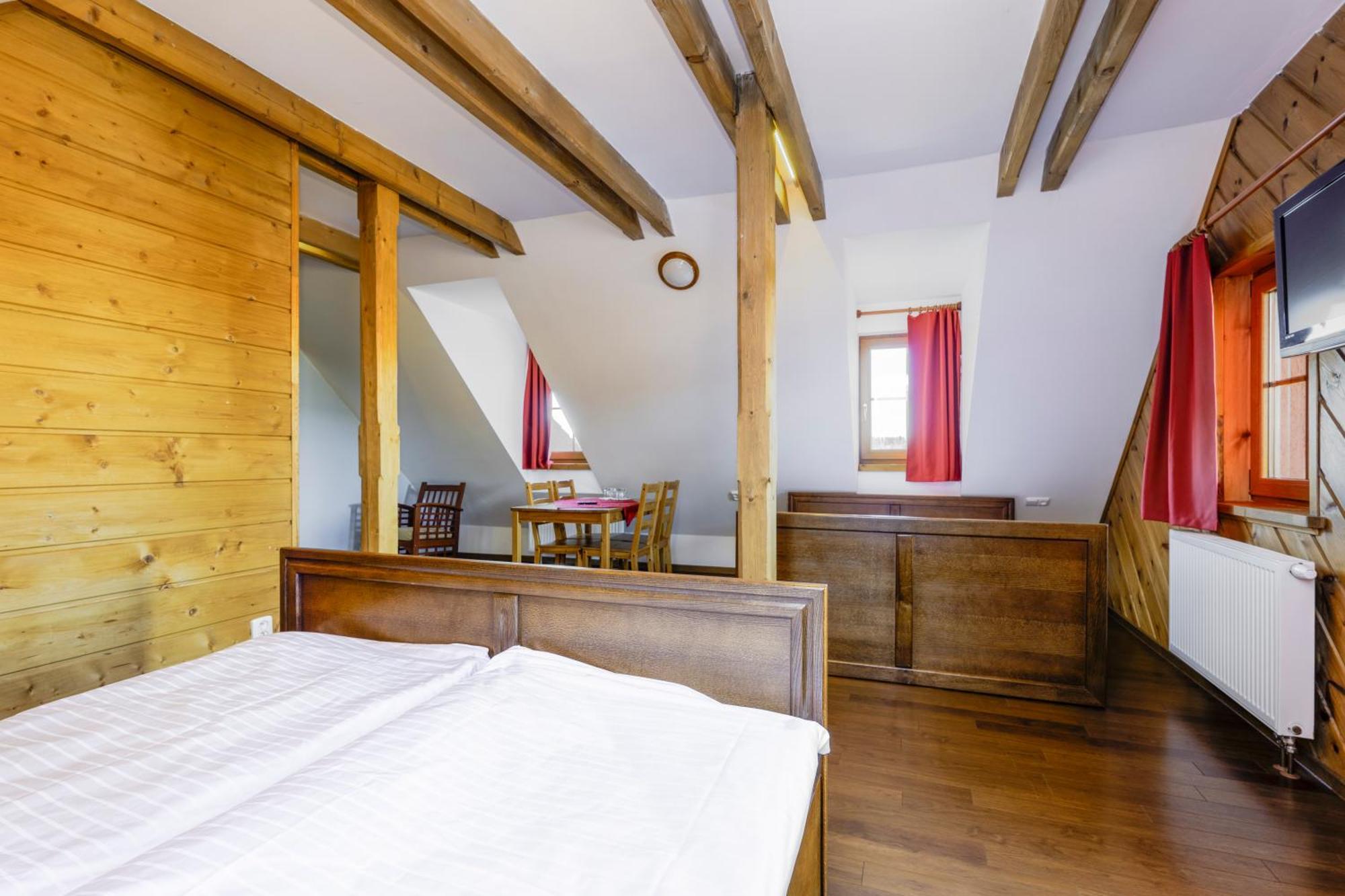 Leyla Hotel 3*
