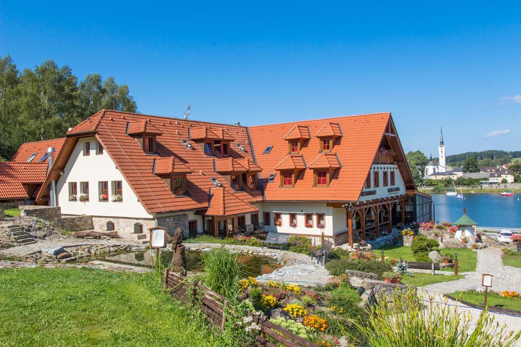 Leyla Hotel